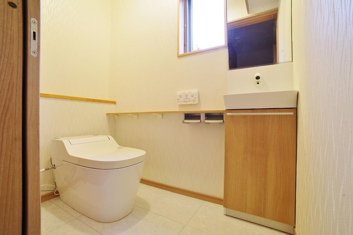 トイレタイル施工